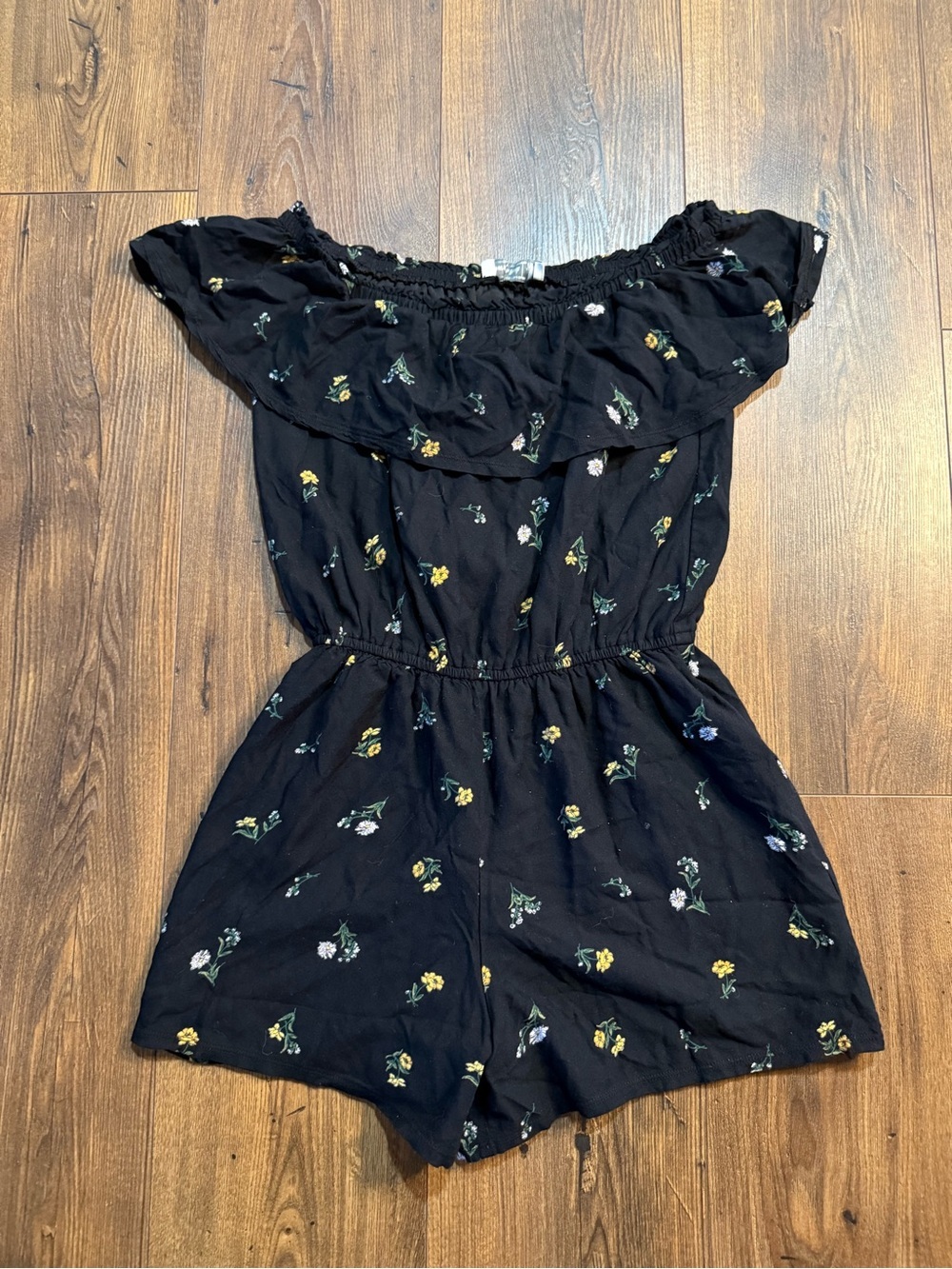 Abercrombie & Fitch Women’s Black Floral Off Shoulder Romper Size Small